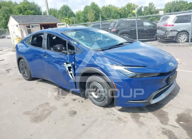 2025 Toyota PRIUS фото