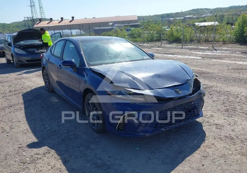 2025 Toyota CAMRY фото