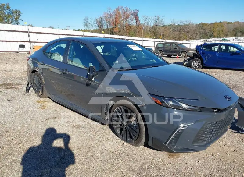 2025 Toyota CAMRY фото