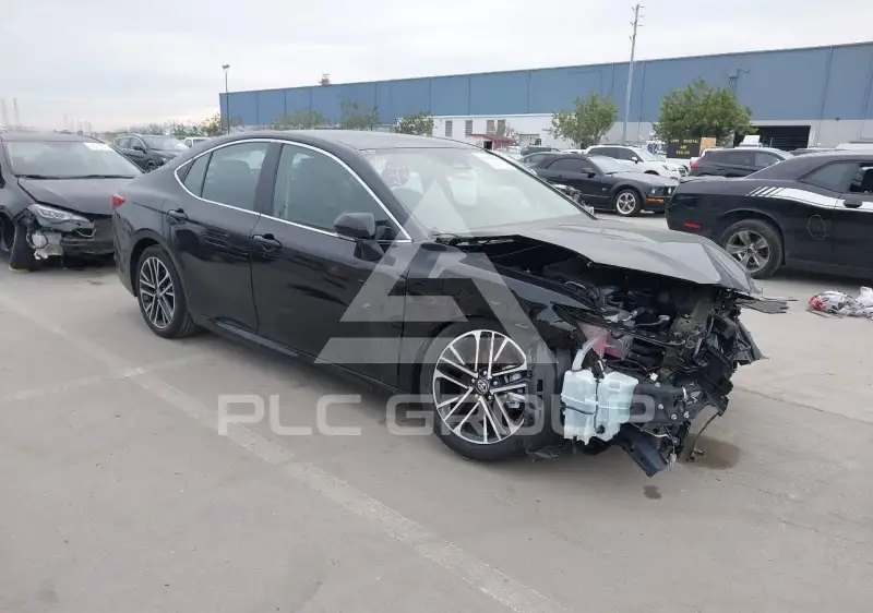 2025 Toyota CAMRY photo