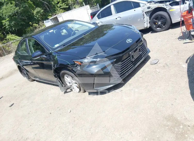 2025 Toyota CAMRY фото