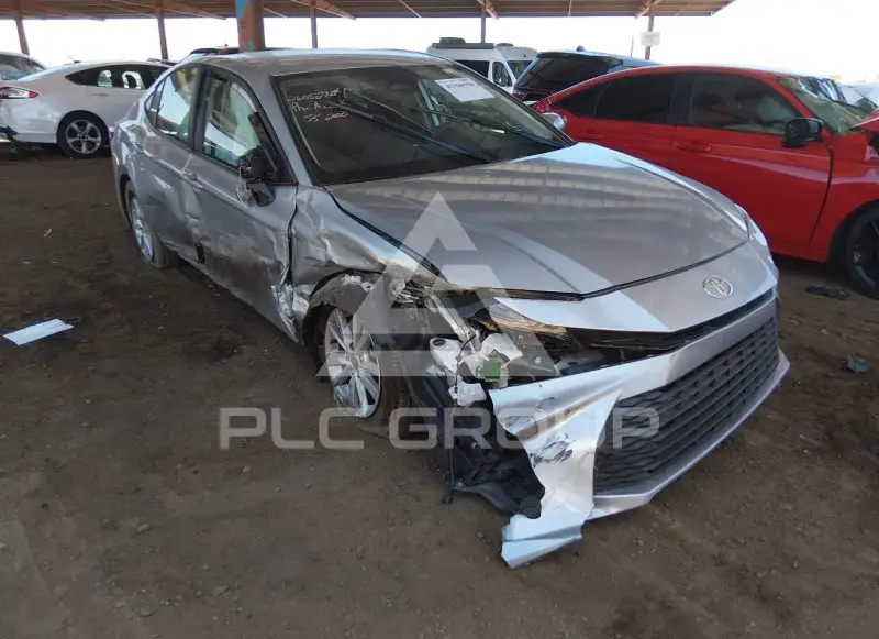 2025 Toyota CAMRY photo