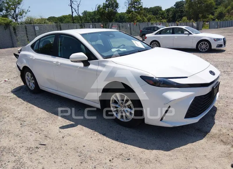 2025 Toyota CAMRY фото