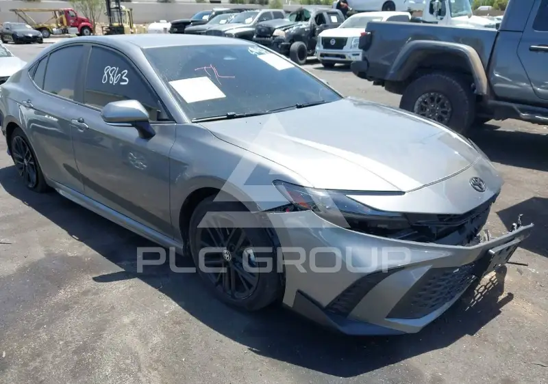 2025 Toyota CAMRY фото