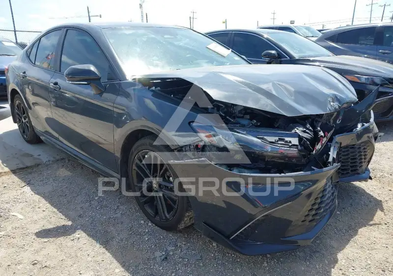 2025 Toyota CAMRY photo