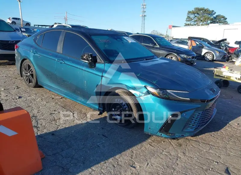 2025 Toyota CAMRY фото