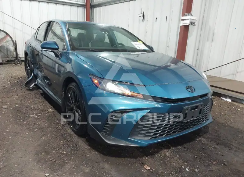 2025 Toyota CAMRY фото