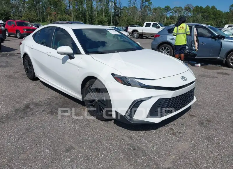2025 Toyota CAMRY фото