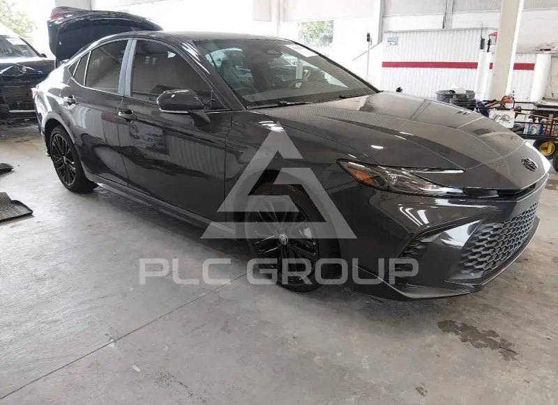 2025 Toyota CAMRY фото