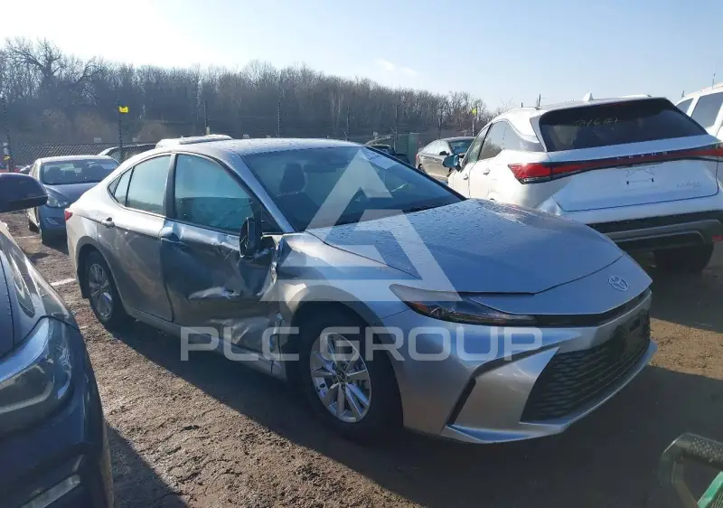 2025 Toyota CAMRY фото