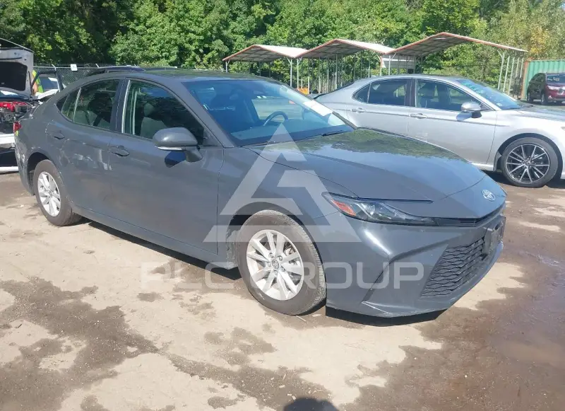 2025 Toyota CAMRY фото