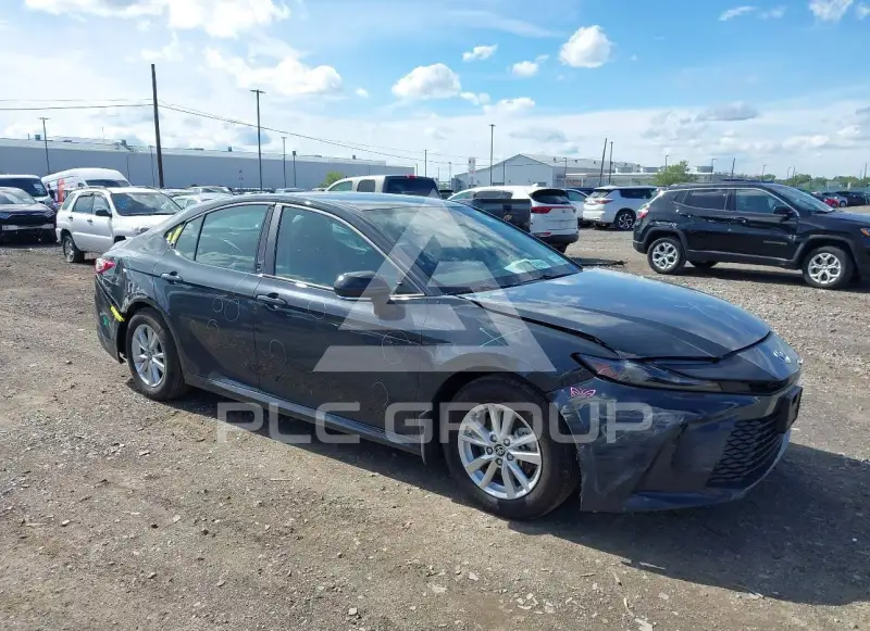 2025 Toyota CAMRY фото
