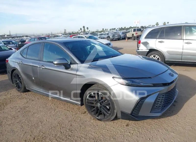 2025 Toyota CAMRY photo