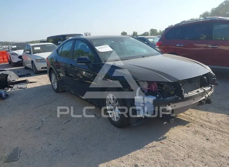 2025 Toyota CAMRY фото