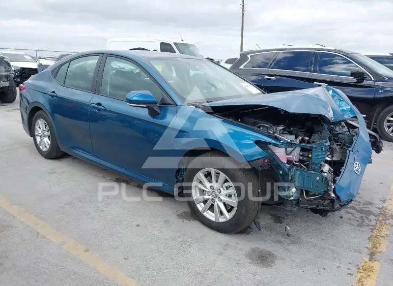 2025 Toyota CAMRY фото