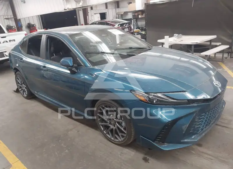 2025 Toyota CAMRY фото