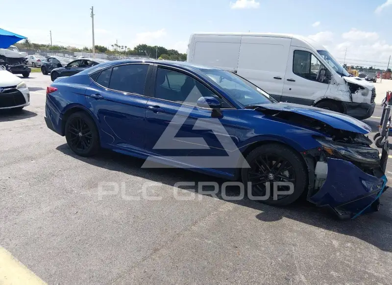 2025 Toyota CAMRY фото