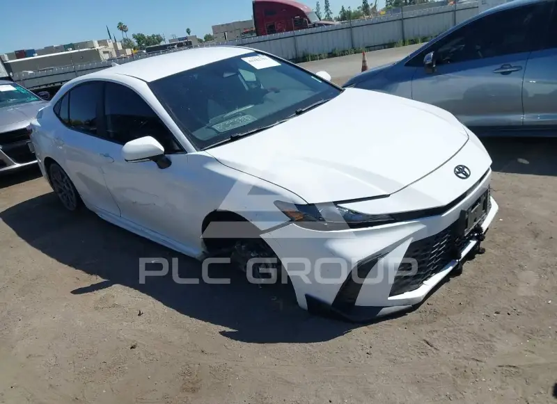 2025 Toyota CAMRY фото