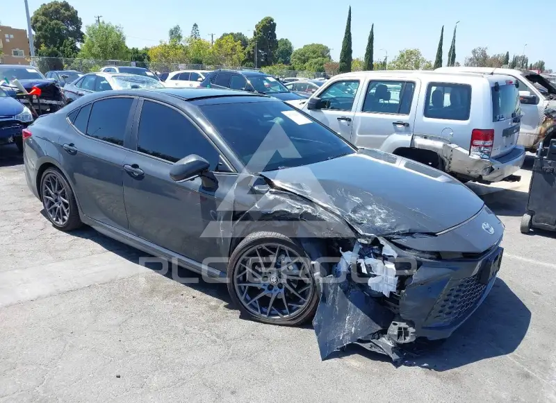 2025 Toyota CAMRY фото