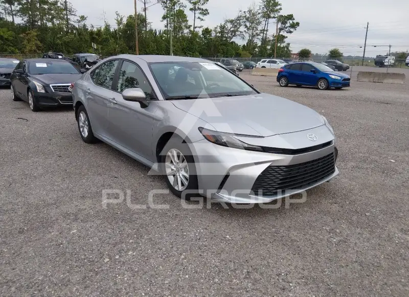2025 Toyota CAMRY фото
