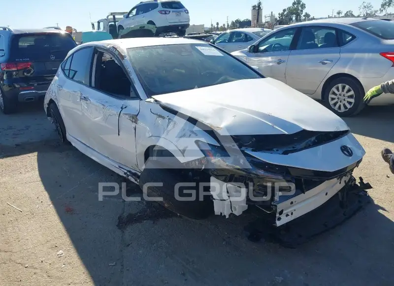 2025 Toyota CAMRY фото