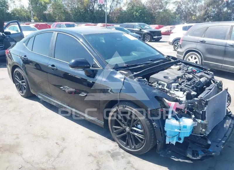 2025 Toyota CAMRY фото