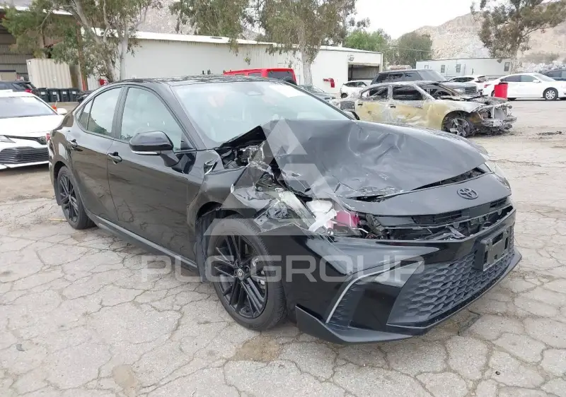 2025 Toyota CAMRY photo