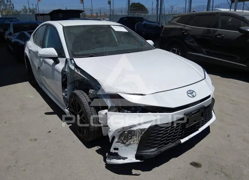 2025 Toyota CAMRY фото