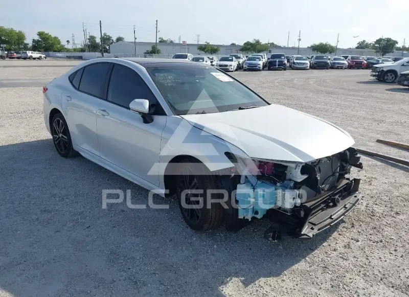 2025 Toyota CAMRY фото
