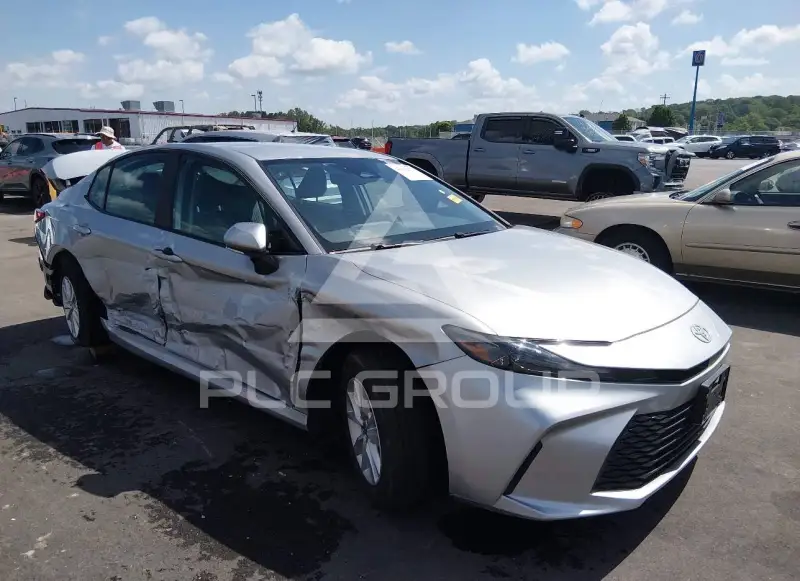 2025 Toyota CAMRY фото