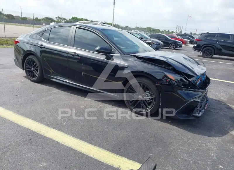 2025 Toyota CAMRY photo