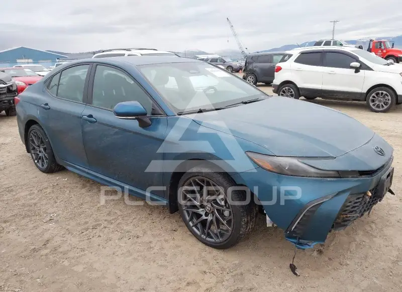 2025 Toyota CAMRY фото