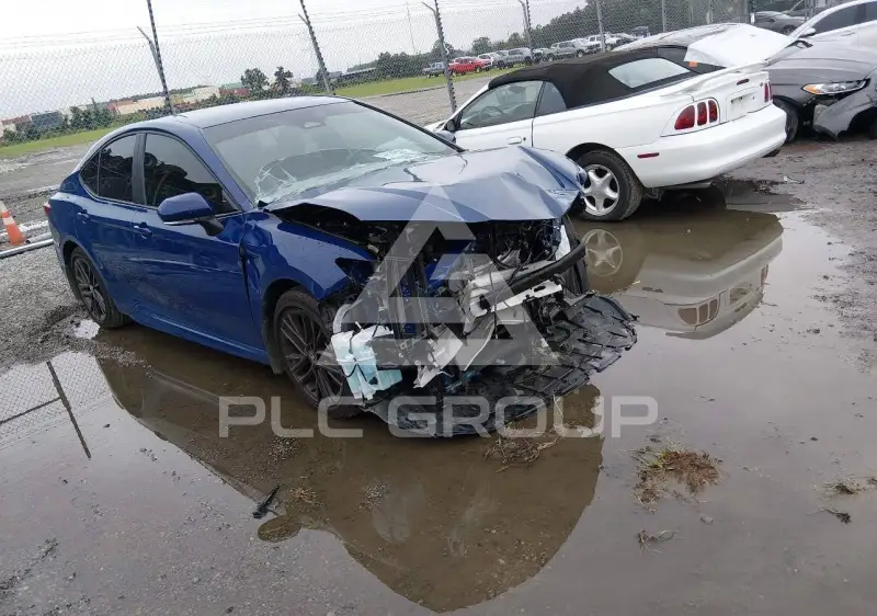 2025 Toyota CAMRY фото