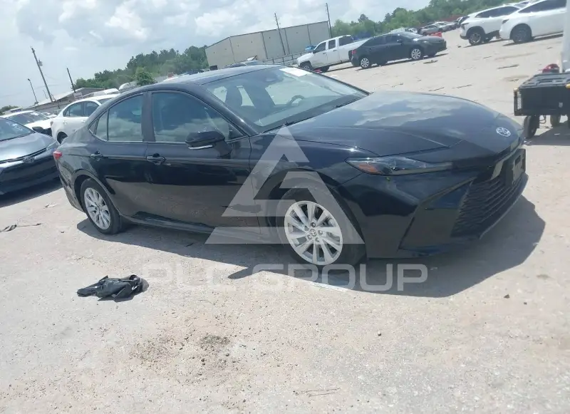 2025 Toyota CAMRY фото