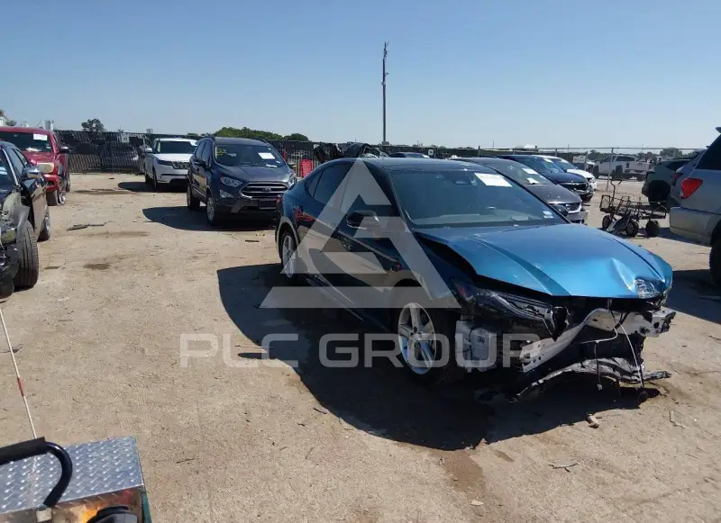 2025 Toyota CAMRY фото