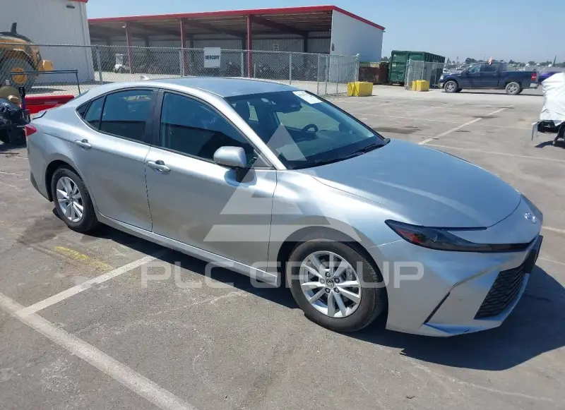 2025 Toyota CAMRY фото