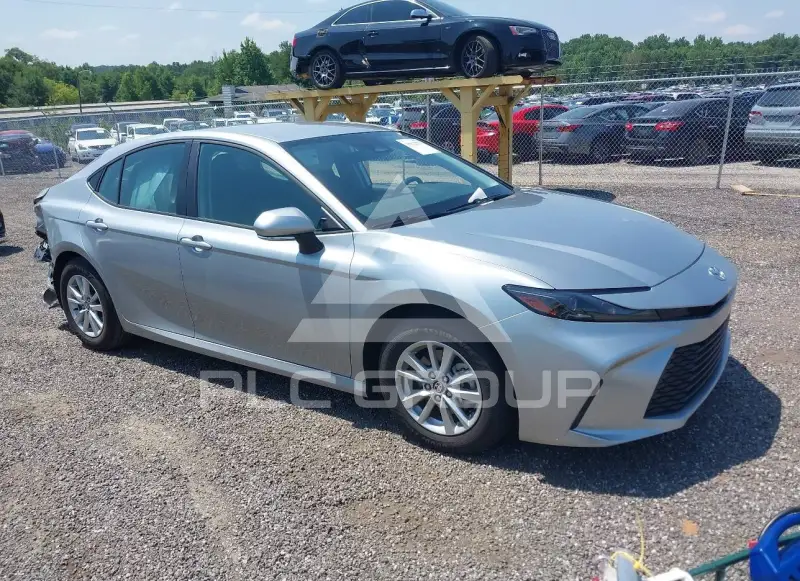 2025 Toyota CAMRY фото