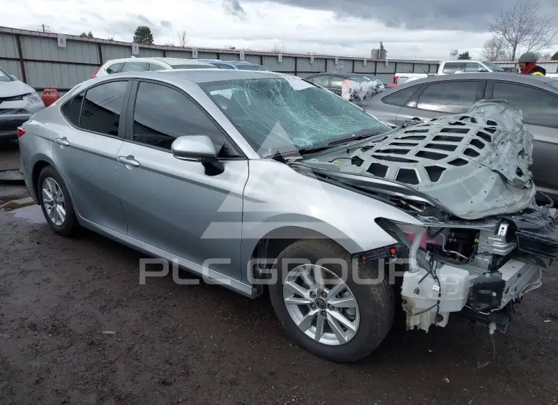2025 Toyota CAMRY фото
