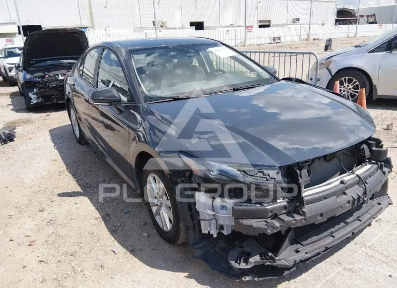 2025 Toyota CAMRY фото