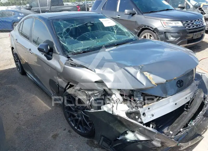 2025 Toyota CAMRY фото