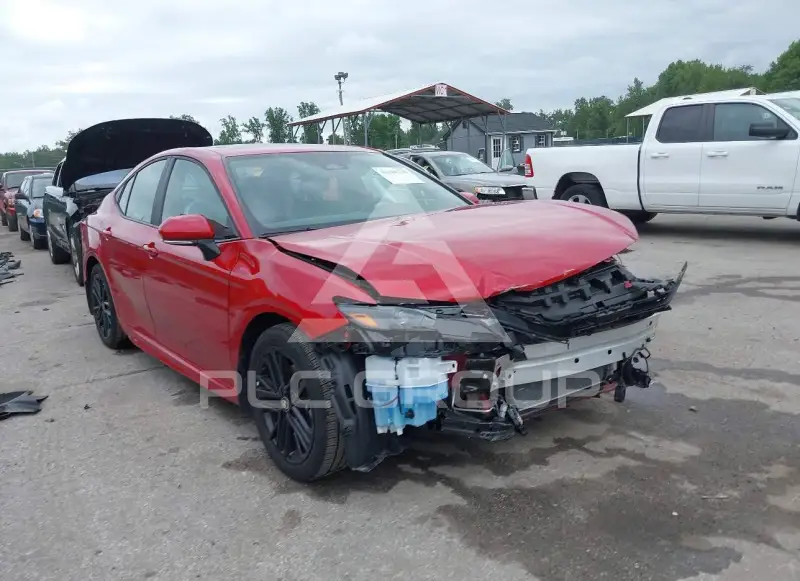 2025 Toyota CAMRY фото