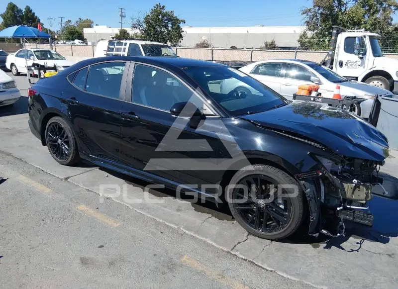 2025 Toyota CAMRY фото