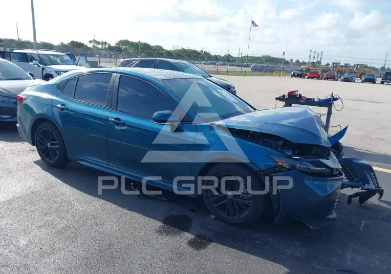 2025 Toyota CAMRY фото