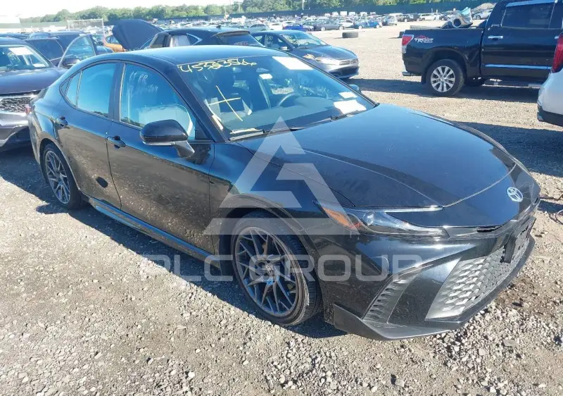 2025 Toyota CAMRY photo