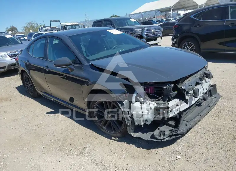 2025 Toyota CAMRY фото