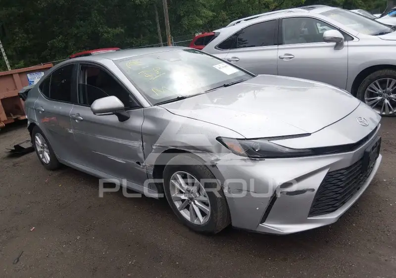 2025 Toyota CAMRY фото