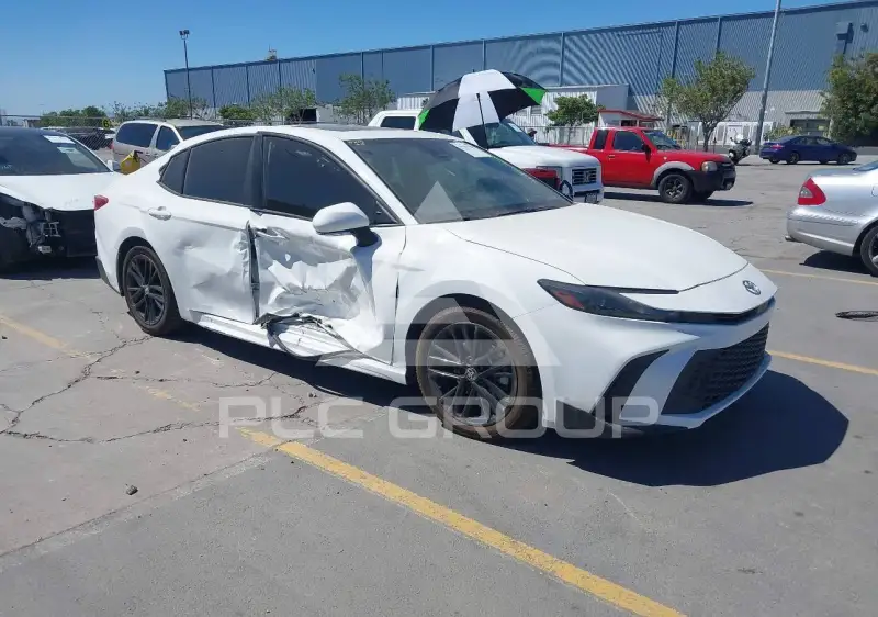 2025 Toyota CAMRY фото