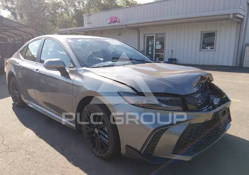 2025 Toyota CAMRY фото