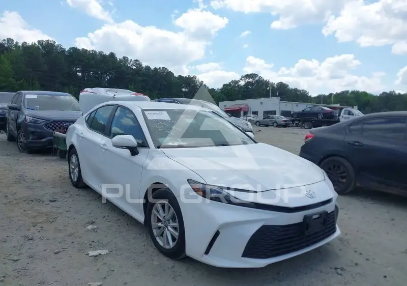 2025 Toyota CAMRY фото
