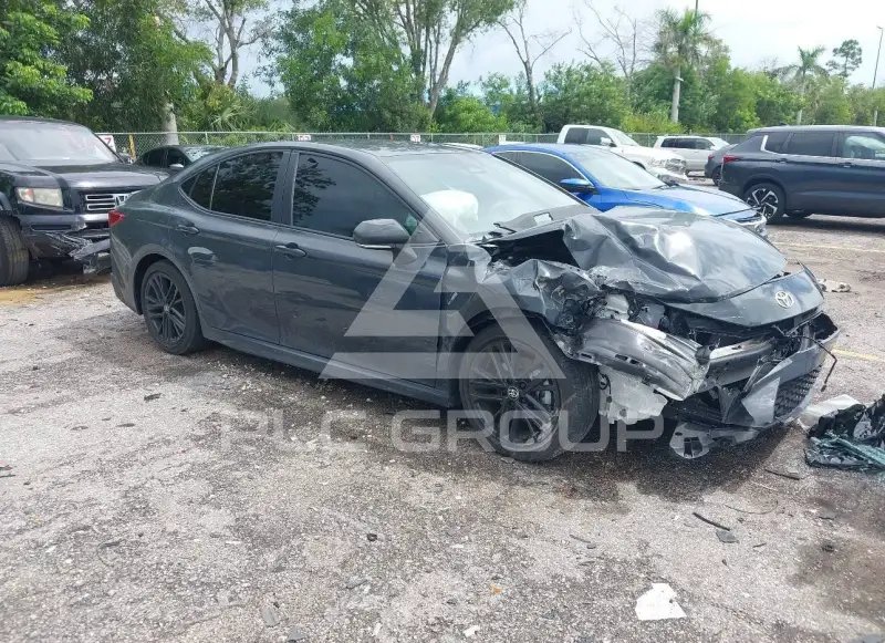 2025 Toyota CAMRY фото